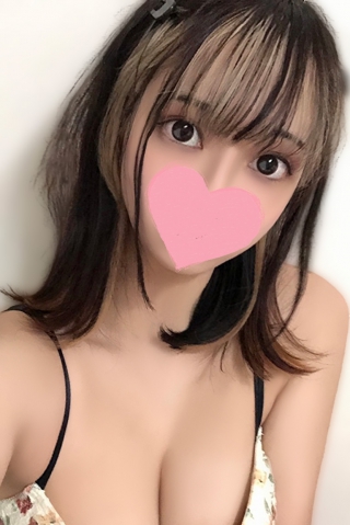 結川 ひなの